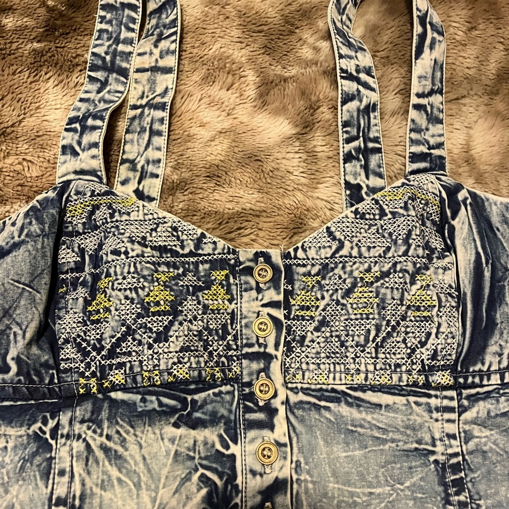 Acid Wash Cropped Tank - Picture 3 of 4